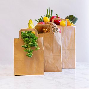 Medium recycled paper carrier bag, 250 pcs per pack